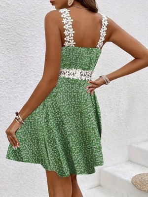 Bi Baksana Kadın Askılı Dantel Yakalı Çiçek Desenli Süprem Elbise