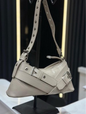 Kadın Prag Model Kemer Detaylı Deri El ve Omuz Çantası