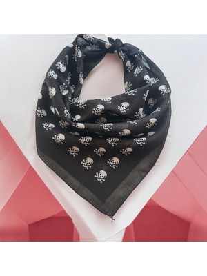 ALS Tasarım Dünyası Siyah Renk Zemin Üzerine Kurukafa Desenli %100 Koton Bandana