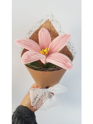 Badem Hediyecilik El Yapımı Zambak Şönil Çiçek Buket – Dekoratif, Solmayan, Hediye Için Ideal