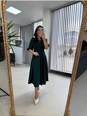 Marsilyan- Kadın Kısa Kollu Bisiklet Yaka Fiyonk Broşlu Midi Janjan Krep Elbise