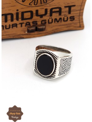 Midyat Nurtaş Gümüş Oniks Taşlı Geometrik Motifli 925 Ayar Gümüş Erkek Yüzük 201024898