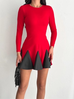 Pazarcan Eteği Kloş Crep Mini Elbise S1267