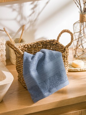 Lc Waikiki Yeni Sezon Nakışlı Pamuklu Yüz Havlusu 50X80 cm