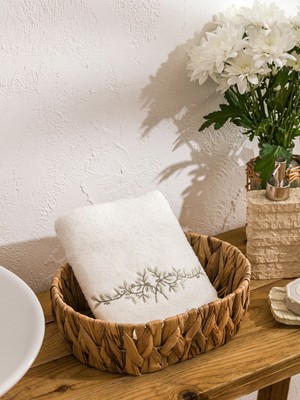 Lc Waikiki Yeni Sezon Nakışlı Pamuklu Yüz Havlusu 50X80 cm