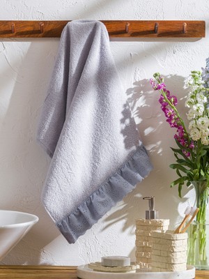 Lc Waikiki Yeni Sezon Fırfır Detaylı Pamuklu Yüz Havlusu 50X80 cm