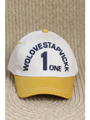 Clodi 3-7 Yaş Çocuk Şapkası - Bej ve Sarı Renk Kasket - Güneş Korumalı Pamuklu Kumaş - Ayarlanabilir '1 One' Nakışlı