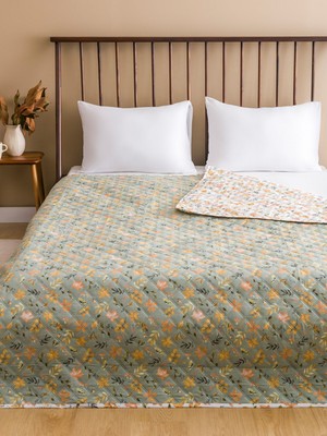 Lc Waikiki Yeni Sezon Çiçek Desenli Çift Kişilik Yatak Örtüsü 200X220 cm