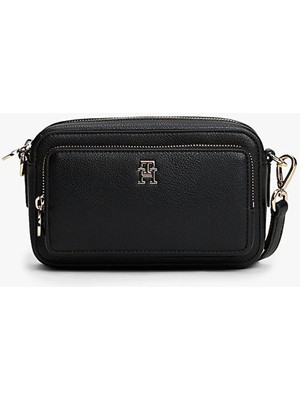 Tommy Hilfiger   TH ICON CAMERA BAG