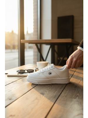 Enoch Erkek Günlük Spor Ayakkabı Kalın Tabanlı Sneaker Yaprak Logolu Trend Model