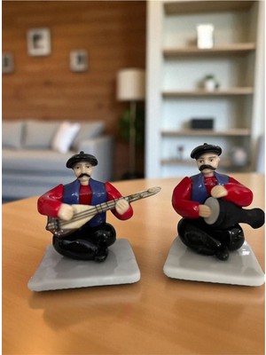 Figürart El Yapımı Saz ve Darbuka Çalan Biblo – Geleneksel Müzik Figürleri – Koleksiyonluk Dekor