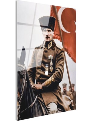 Tablofest Tamperli Gerçek Cam Tablo Atatürk At Üzerinde Askeri Üniforma Atatürk Tablosu Duvar Dekoru