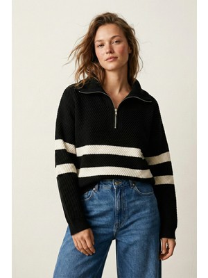 elemge Kadın Siyah Çizgili Fermuarlı Yaka Triko Kazak Bol Kesim Şerit Detaylı