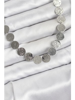 Butik Bfs Yuvarlak Plaka Model Gümüş Renk Kadın Kolye