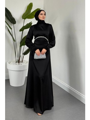 Merven Akyüz Silvana Beli Taşlı Arkası Büzgülü Abiye Siyah