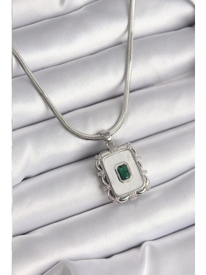 SHC4200 316L Çelik Gümüş Renk Italyan Zincir Beyaz Sedefli Kare Portre Model Zümrüt Taş Detay Kadın Kolye