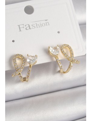 SHC4200 Pirinç Gold Renk Düğüm Model Zirkon Taşlı Kalp Detay Kadın Küpe