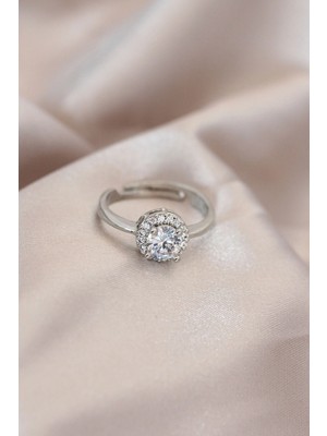 SHC4200 Ayarlamalı Gümüş Renk Metal Zirkon ve Kristal Taşlı Oval Model Yüzük