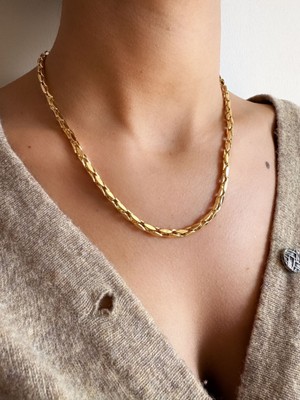 Aurah Arpa Zincir Kolye