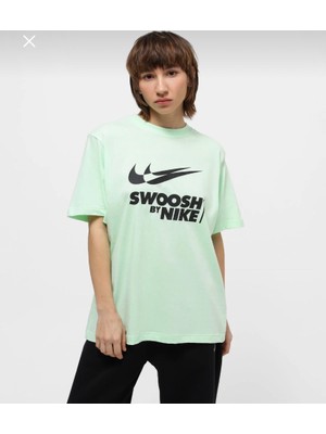 Nike Sportswear Tee Swoosh Oversize Bol Kalıp Yeşil Kadın T-Shirt FZ4634-376