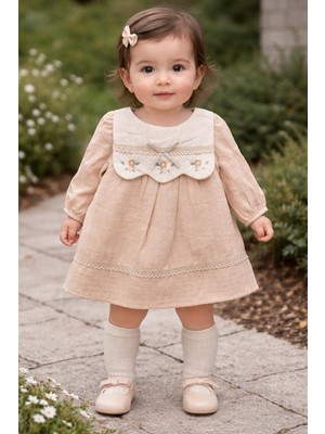 Lumia Yakası Nakışlı Bebek Elbisesi