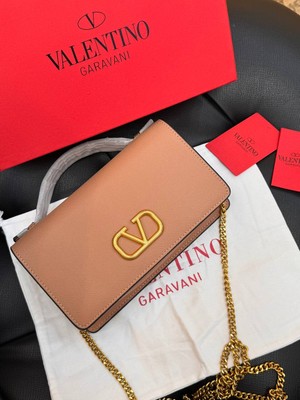 Valentino Garavani Logo Detaylı Ithal Çanta