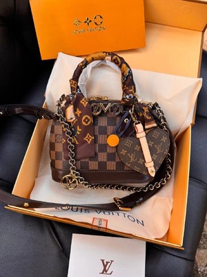 Louis Logo Detaylı Ithal Çanta