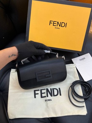 Fendi Logo Detaylı Ithal Çanta
