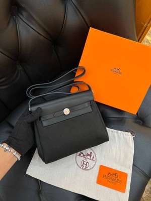 Hermes Logo Detaylı Ithal Çanta