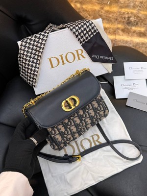 Christian Dior Logo Detaylı Ithal Çanta