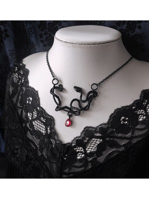 Dükkan Design Love And Deep Space Yılan Kolye