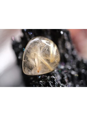 Aries 10.50CT 16.3X14.7MM Natural Pear  Golden Rutilated Quartz