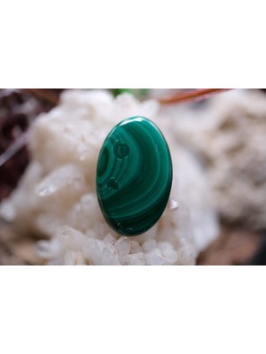 Aries 9.30CT 19.5X12.3MM Natural Malachite