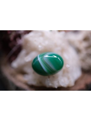 Aries 10.55CT 16.4X12.1MM Natural Banded Agate