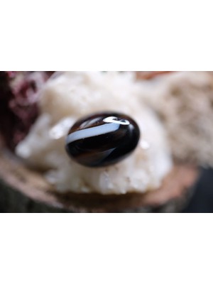 Aries 12.65CT 17.9X13MM Natural Banded Agate