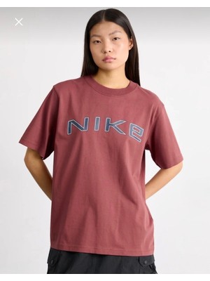 Nike Sportswear Phoenix Graphic Loose Short-Sleeve Kahverengi Kadın T-Shirt HQ1679-218