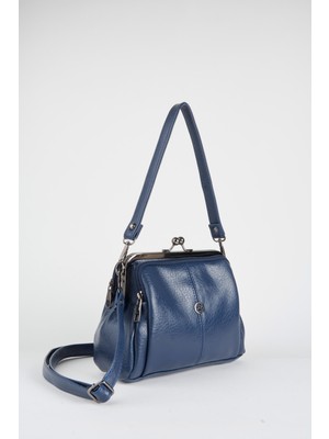 Vivaq Kadın Lacivert Kelebek 4 Bölmeli Astarlı Burslu ve Fermuar Kapama El Kol ve Omuz Çantası