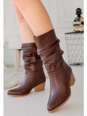 Yior Kahverengi Cilt Topuklu Bot - Lisinya