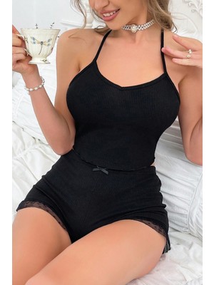 Intive Lingerie Kadın Siyah Kaşkorse Sırt ve Bacak Kısmı Puantiyeli Şortlu Gecelik Takım