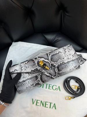 Venetta Logo Detaylı Ithal Çanta