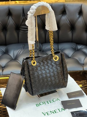 Venetta Logo Detaylı Ithal Çanta