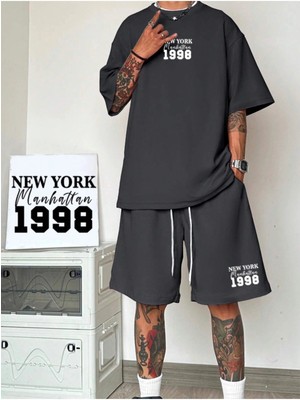 Manfinity Hypemode Erkek Bol Kesim Günlük Harf Baskılı Tişört ve Şort Takımı