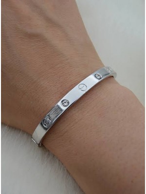 Ares 01 Store Sevgililer Gününe Özel Çift Kelepçe Bileklik Seti – Kadın Altın, Erkek Gümüş