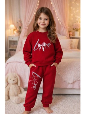 Öyküm Kız Çocuk Kırmızı Eşofman Takımı Love Baskılı – Yumuşak Dokulu, Günlük ve Ev Giyimine Uygun