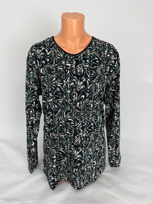 Yaşar Triko Kadın Yeşil Siyah U Yaka Uzun Kollu Desenli Yırtmaçlı Dokuma Viskon Anne Penye Tişört