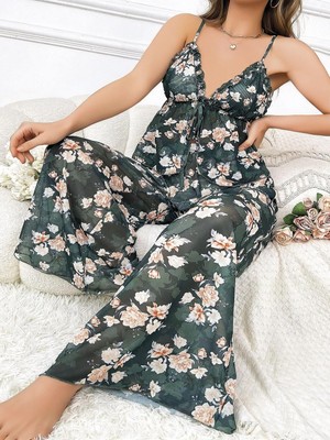 Marsilyan-  Özel Tasarım Büyük Beden Çiçek Desenli Bol Kesim 2'li Pijama Takımı