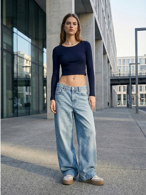 LTB Uzun Kollu Bisiklet Yaka Crop Lacivert Sweatshırt