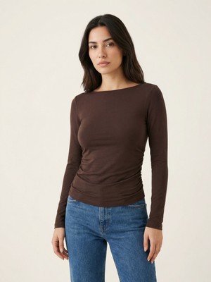 Okka Moda Modal Kayık Yaka Yanı Büzgülü Body