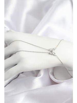 Clariss Pirinç Zirkon Taşlı Kelebek Model Gümüş Renk Şahmeran