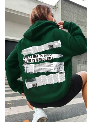 Bellanova “3 Iplik Kapüşonlu, Kanguru Cepli, Gazete Efektli New York Yazılı Arkadan Baskılı Sweatshirt”